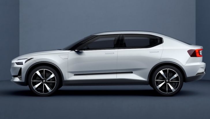 La nuova Volvo V40 2019 arriverà anche 100% elettrica - Foto 5 di 10