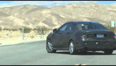 Mercedes BLS spy video dei collaudi nella Valle della Morte