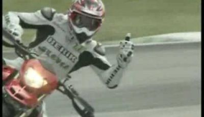 Video Ducati Hypermotard