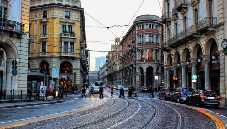 ZTL Torino, cambiano orari e sistemi di accesso - Foto 2 di 9
