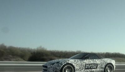 Jaguar F-Type: la prossima spider del giaguaro viene collaudata in pista