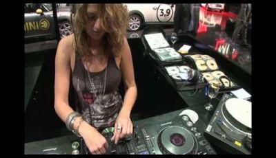 Video Salone di Francoforte 2009 – Girls