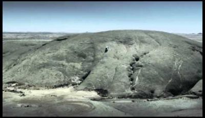 Mercedes-Benz G 63 AMG 6×6 affronta il deserto