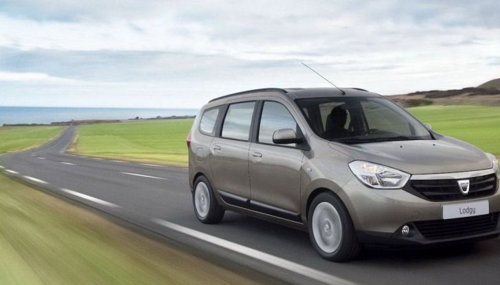 Le 10 migliori auto a 7 posti economiche: quali scegliere - Foto 5 di 11