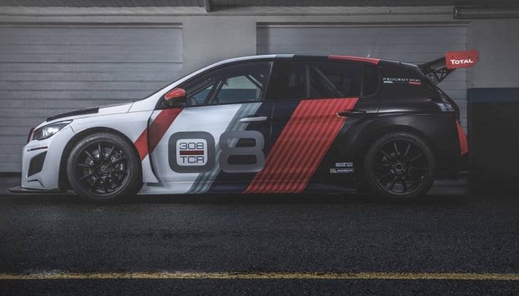 Peugeot 308 TCR, i 350CV di Peugeot Sport per i clienti più veloci - Foto 14 di 19