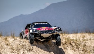 Peterhansel all’attacco