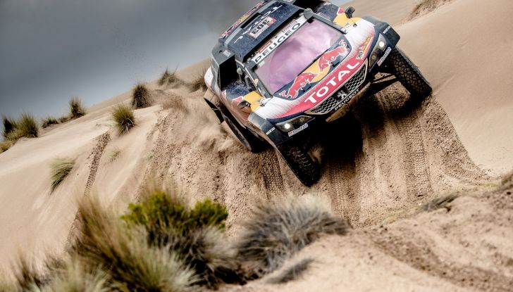 Dakar 2018 – Sainz / Cruz vincono a Uyuni e prendono il comando della gara - Foto 3 di 3