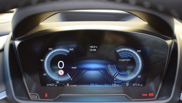 La BMW i8 di Wayne Rooney è in vendita a 70 mila euro - Foto 10 di 12