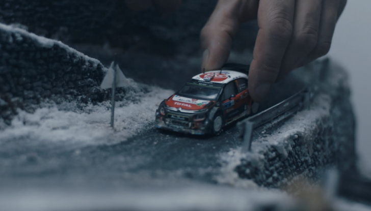 « Little Big Racing »: un’idea creativa di Citroën con un modellino della C3 WRC. - Foto 2 di 5