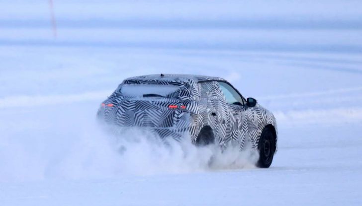 DS 3 Crossback, il crossover arriva anche elettrico - Foto 11 di 15