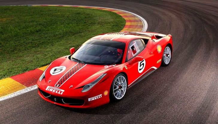 Differenza tra sovrasterzo e sottosterzo - Foto 3 di 11