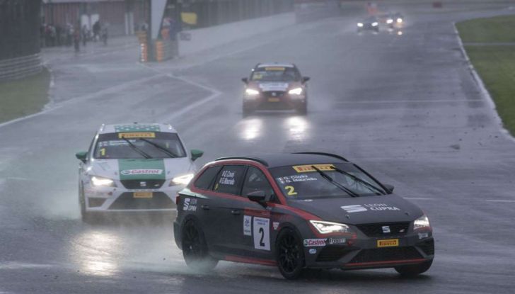 Differenza tra sovrasterzo e sottosterzo - Foto 8 di 11