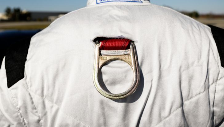 La BMW M5 nel Guinness World Record per il Drifting più lungo al mondo - Foto 3 di 17