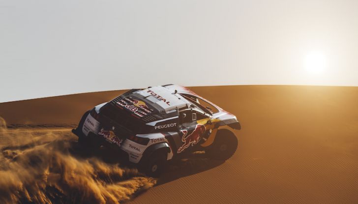 Dakar 2018 un percorso molto selettivo per la Peugeot 3008 DKR Maxi - Foto 1 di 2