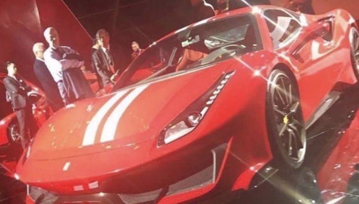 Ferrari 488 GTO, a Ginevra arrivano 700 CV di potenza - Foto 1 di 6