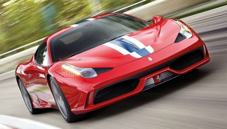 Ferrari 488 GTO, a Ginevra arrivano 700 CV di potenza - Foto 2 di 6