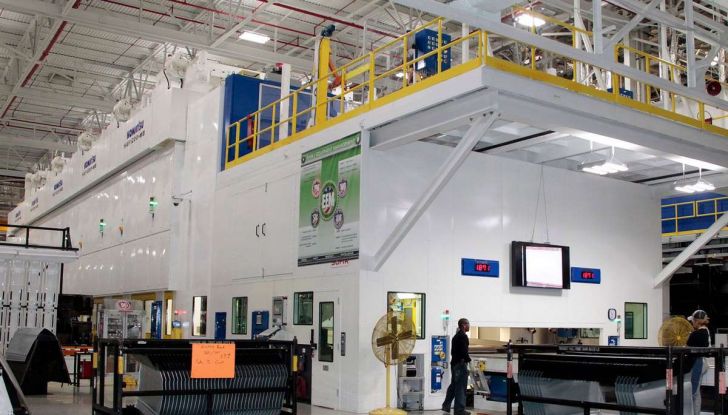 Fiat-Chrysler, regalo ai dipendenti da 2mila dollari e 1 miliardo d’investimenti - Foto 9 di 10