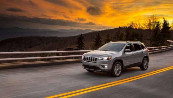 Nuova Jeep Cherokee a 299€ al mese con Freedom Days - Foto 10 di 16