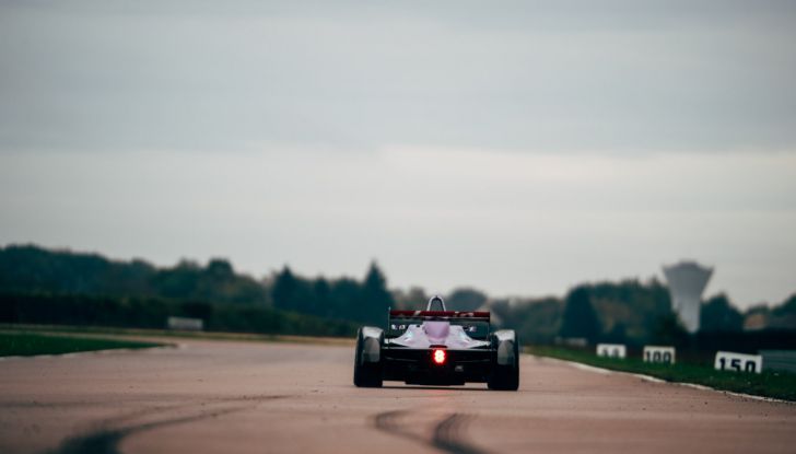DS Virgin Racing: Eriksson ai Rookie Test - Foto 4 di 5