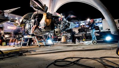 Dakar 2018 – VIDEO della riparazione notturna della Peugeot 3008DKR Maxi di Despres