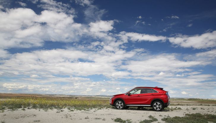 Test drive Mitsubishi Eclipse Cross, il Made in Japan per sfidare i giganti - Foto 30 di 44