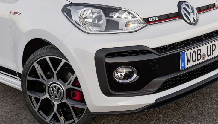 Nuova Volkswagen Up! GTI, prezzi, motori e allestimenti - Foto 16 di 20