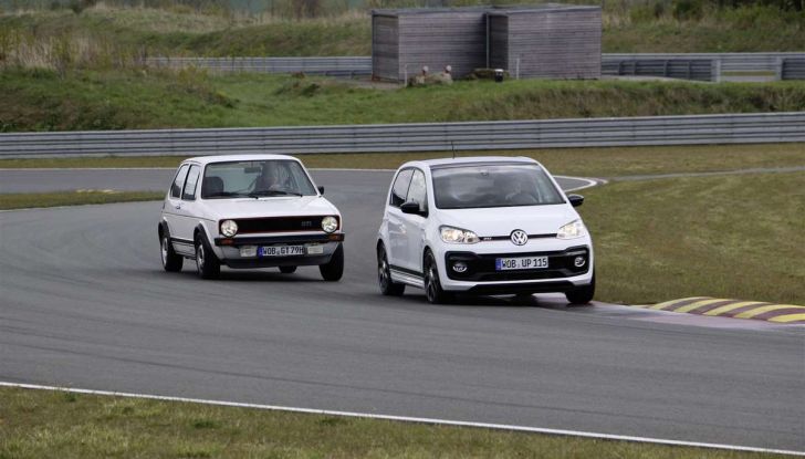 Nuova Volkswagen Up! GTI, prezzi, motori e allestimenti - Foto 20 di 20