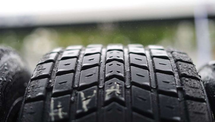 Pneumatici ricostruiti: cosa sono e cosa c’è da sapere - Foto 1 di 9