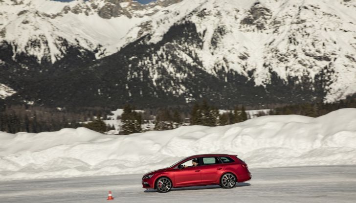SEAT e la trazione integrale 4Drive, prova e recensione sulla neve - Foto 18 di 62