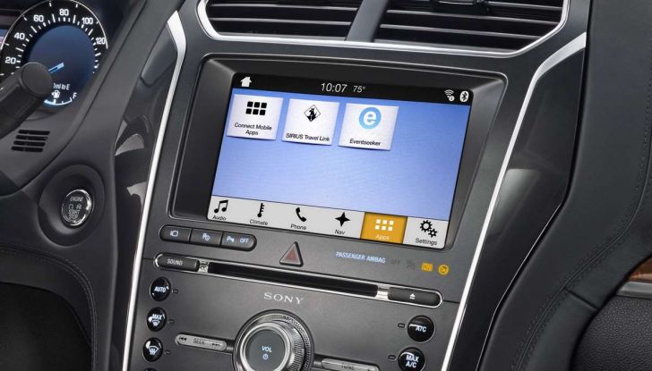 Siete avvisati: la pubblicità arriva sui sistemi di infotainment delle auto - Foto 5 di 9