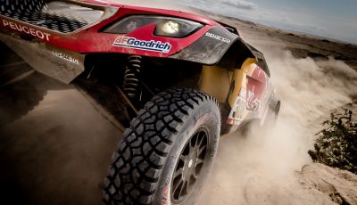 Dakar 2018 – Nuova tripletta delle 3008DKR Maxi nella tappa 4