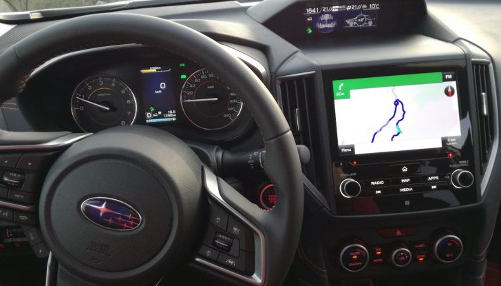 Nuovo Subaru XV 2018: prova su strada, opinione e prezzi - Foto 18 di 35