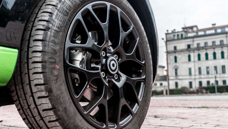 S​mart ED: provata su strada la nuova Smart elettrica - Foto 20 di 48