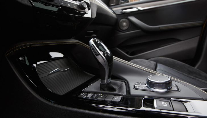 [VIDEO] BMW X2 2018, prova su strada: la rivoluzione del ribelle! - Foto 24 di 42