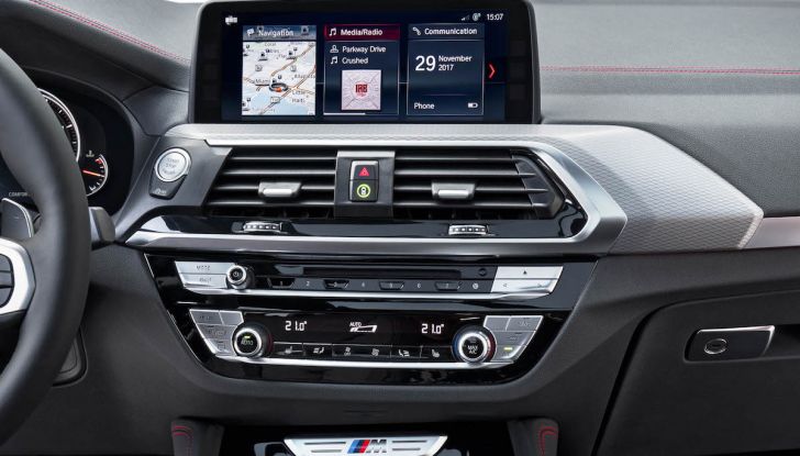 BMW X4 2018, il SUV Coupé di Monaco arriva alla seconda serie - Foto 40 di 56