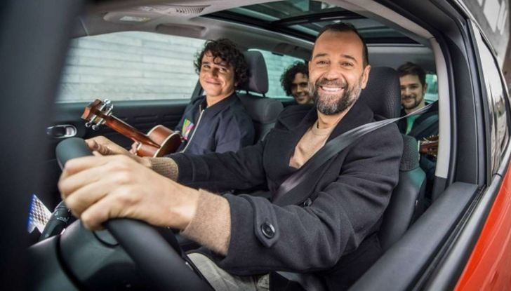Citroen C3 Aircross, messaggi con Fabio Volo - Foto 3 di 8