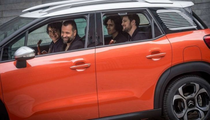Citroen C3 Aircross, messaggi con Fabio Volo - Foto 5 di 8