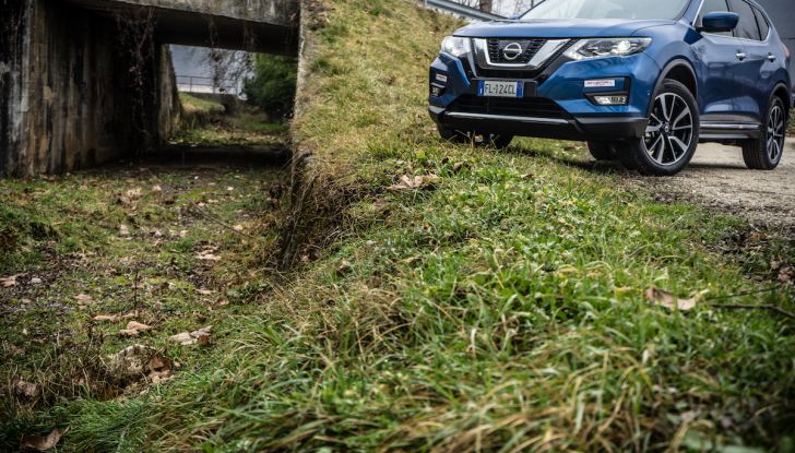 [VIDEO] Prova su strada Nissan X-Trail 2017 – il SUV 7 posti con 4x4i - Foto 16 di 42