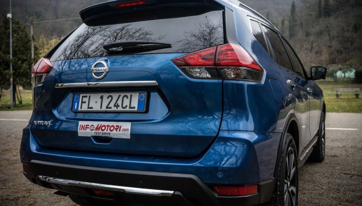 [VIDEO] Prova su strada Nissan X-Trail 2017 – il SUV 7 posti con 4x4i - Foto 37 di 42