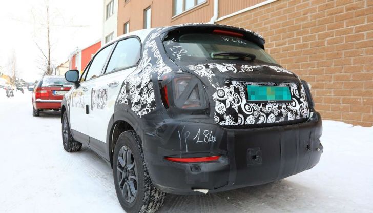 Fiat 500X da record: prodotta la vettura numero 500.000 - Foto 18 di 32