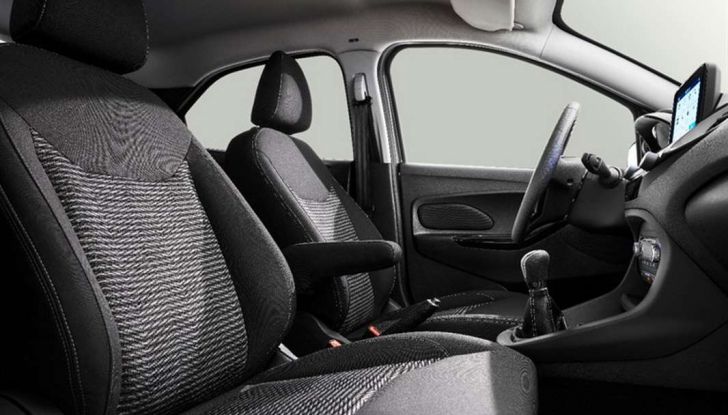 Ford Ka+ Active 2018, la compatta con elementi da crossover - Foto 13 di 16