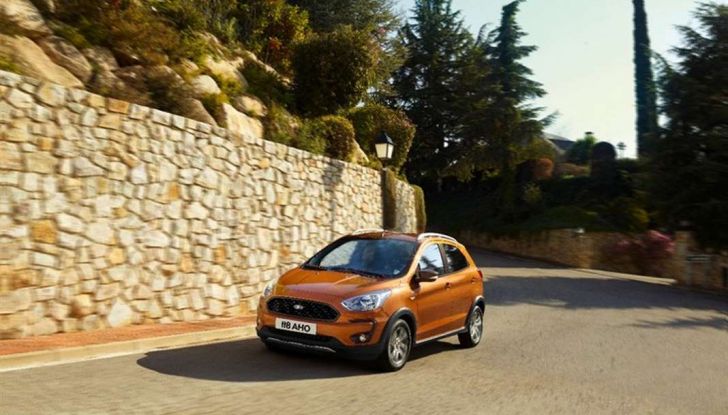 Ford Ka+ Active 2018, la compatta con elementi da crossover - Foto 3 di 16