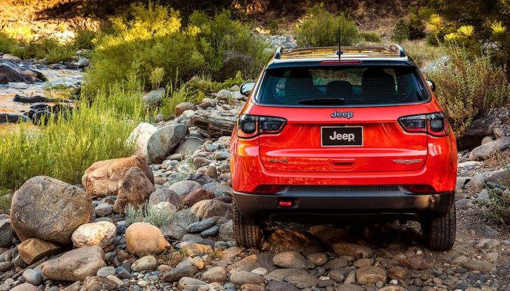 Jeep raddoppia le vendite in Italia in attesa di Renegade 2018 - Foto 7 di 24