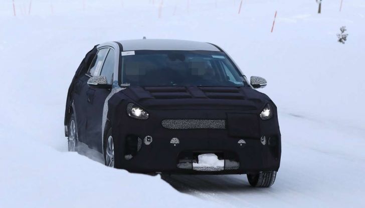 Kia Niro EV, primi test drive per la variante elettrica - Foto 2 di 15