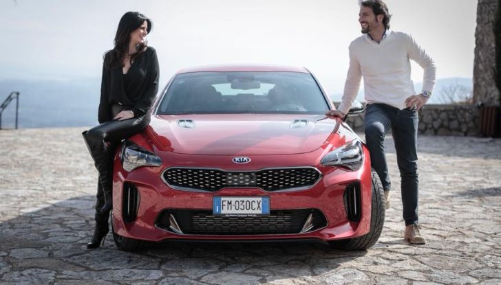 Kia Stinger 2018: prova su strada della GT Made in Korea - Foto 3 di 19