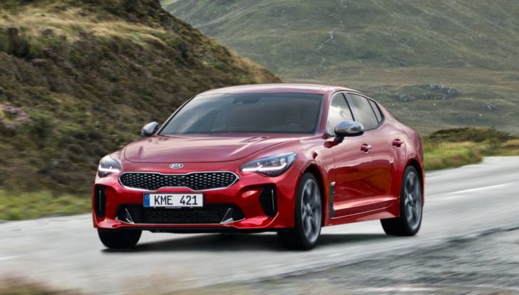 Kia Stinger 2018: prova su strada della GT Made in Korea - Foto 4 di 19
