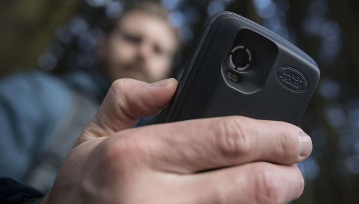 Land Rover Explorer Smartphone: caratteristiche tecniche - Foto 4 di 13