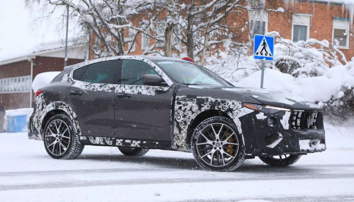 Maserati Levante GTS, primi collaudi per la variante sportiva del SUV - Foto 2 di 27