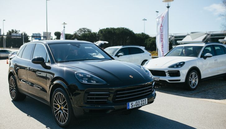 Porsche Cayenne 2018, prova su strada: la terza generazione allo stato dell’arte - Foto 18 di 44