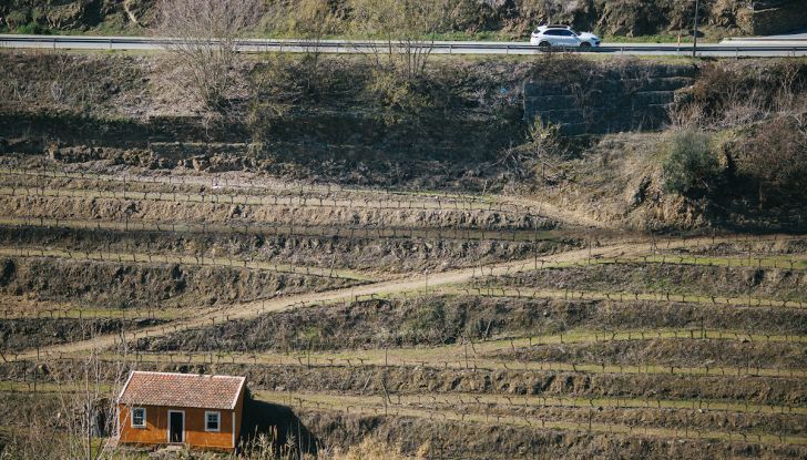 Porsche Cayenne 2018, prova su strada: la terza generazione allo stato dell’arte - Foto 20 di 44